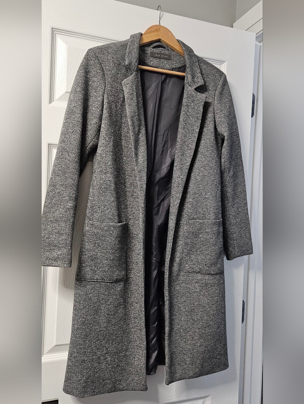 Suzy Shier Gray Textured Car Coat with Satin Lining